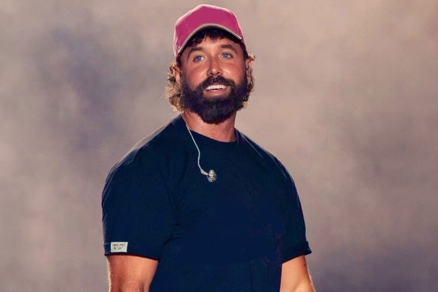 03cf14af-60e6-4144-8af9-4a3ba8b5fd5c_RETINA_PORTRAIT_3_2