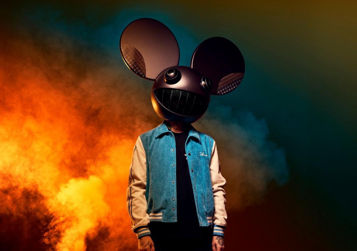deadmau5 PRESS PHOTO cr Matt Barnes